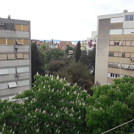 Tanja Apartman